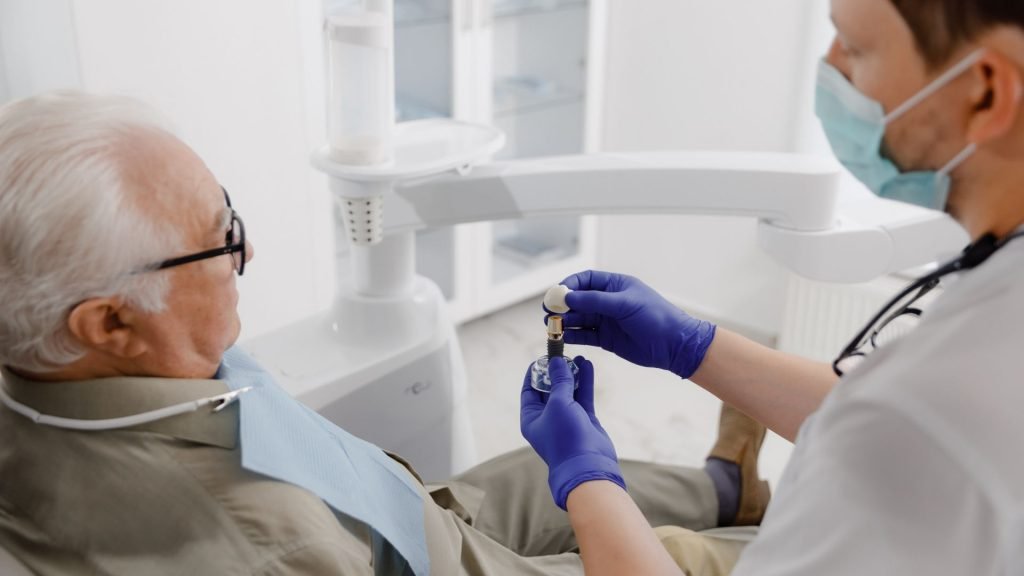 Cuidados com a Saúde Bucal em idosos