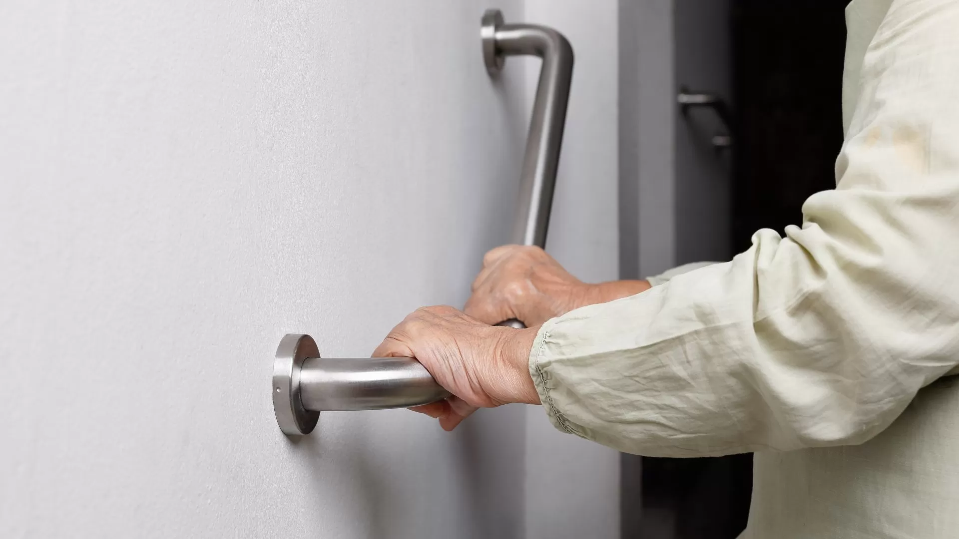 evitar obstáculos invisíveis na casa